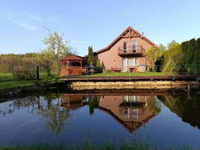 Domek nad stawem z balią i sauną Suleczyno